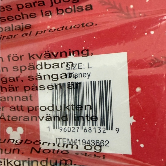 Disney NWT Ski/Winter Characters Women PJ Set Size Large Winter Pajamas - Picture 4 of 4